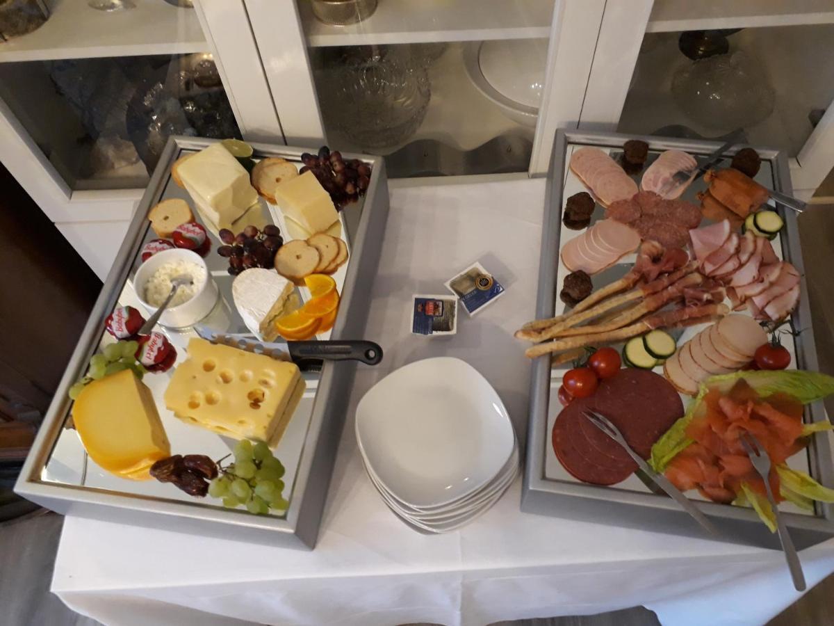 Bredenbecker Hof Hotel Wennigsen ภายนอก รูปภาพ