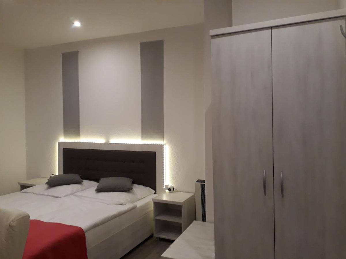 Bredenbecker Hof Hotel Wennigsen ภายนอก รูปภาพ